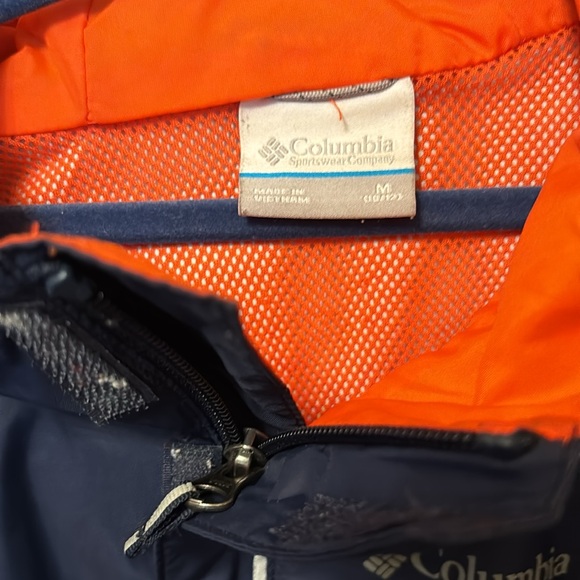 Youth size medium hooded navy rain jacket - Picture 2 of 4